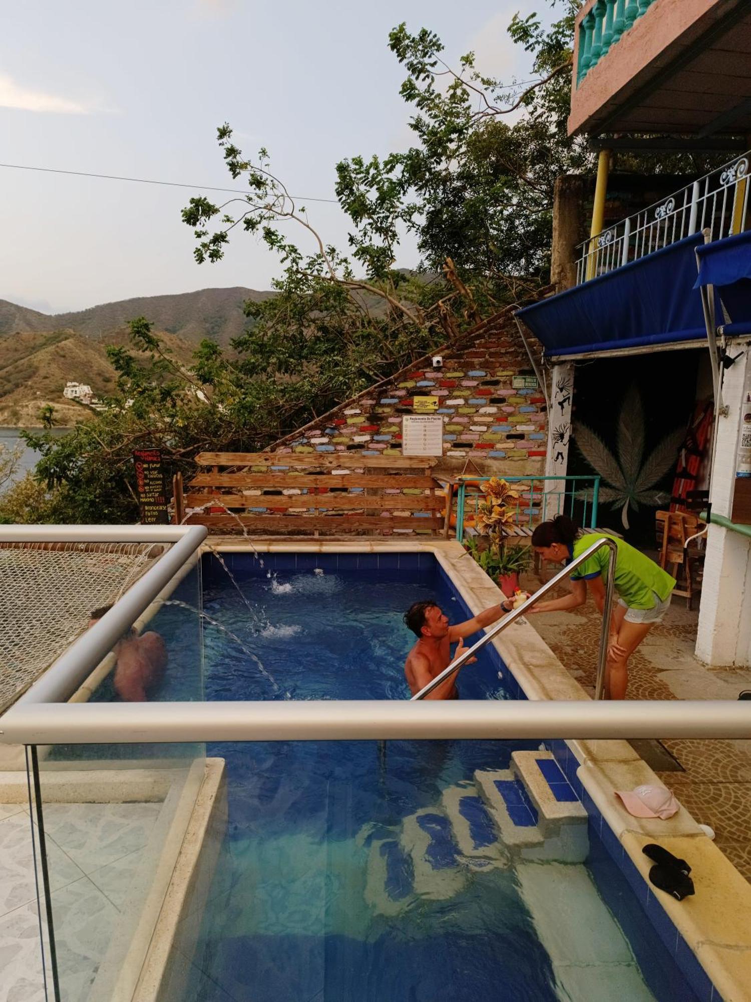 Tayrona Colors Hostel Taganga Esterno foto